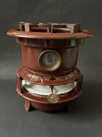 1-Pits Bruin Kroon Petroleumstel, Ophalen of Verzenden