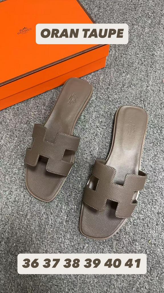 HERMES ORAN 36 tm 42 MEERDERE KLEUREN BEKIJK FOTOS, Kleding | Dames, Schoenen, Zo goed als nieuw, Zwart, Ophalen of Verzenden