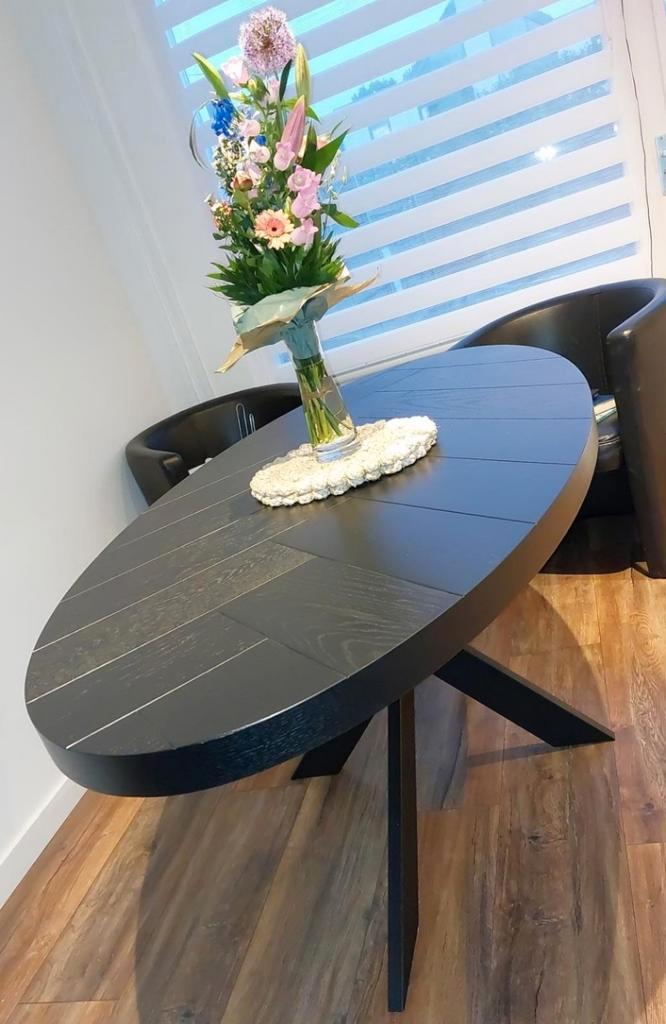 Goosens Visgraat Eettafel, Huis en Inrichting, Tafels | Eettafels, Zo goed als nieuw, 100 tot 150 cm, 200 cm of meer, Rechthoekig