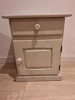 Schattig houten kastje, Ophalen, Gebruikt, 55 tot 70 cm, 45 tot 65 cm