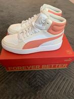 Puma schoenen maatje 37 nieuw, Ophalen of Verzenden, Zo goed als nieuw, Sneakers of Gympen