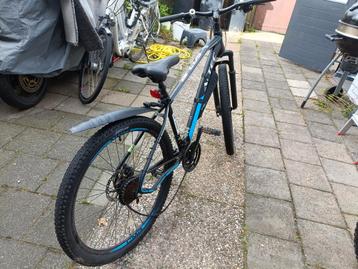 Mooie ATTEC Mountainbike beschikbaar voor biedingen