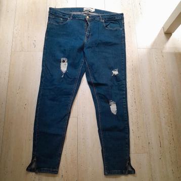 ZGAN Janina jeans maat 46 taille 49 cm  2,50 euro beschikbaar voor biedingen