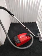 Miele stofzuiger, Ophalen, Zo goed als nieuw, 1200 tot 1600 watt, Stofzuiger
