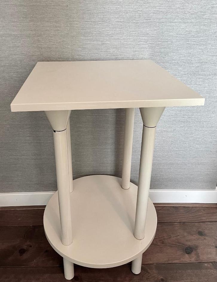 Kartell 4300 tafel jaren 80 space age vintage bijzettafel, Huis en Inrichting, Tafels | Bijzettafels, Gebruikt, Vierkant, 60 cm of meer