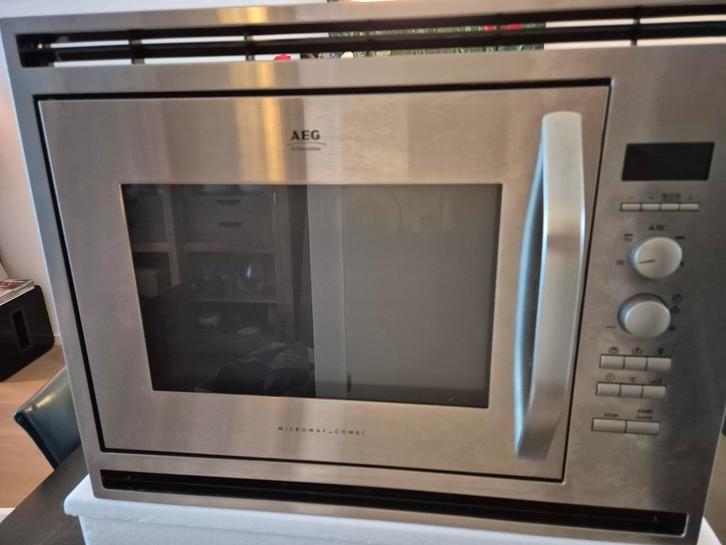 AEG Combimagnetron - Gereviseerd, Witgoed en Apparatuur, Magnetrons, Gebruikt, Inbouw, Combimagnetron, 45 tot 60 cm, Grill, Hete lucht