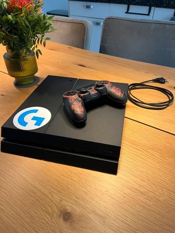 Playstation 4 beschikbaar voor biedingen