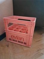 Vintaige EVIAN krat - bijzettafel, Ophalen, Gebruikt, Minder dan 50 cm, Minder dan 50 cm