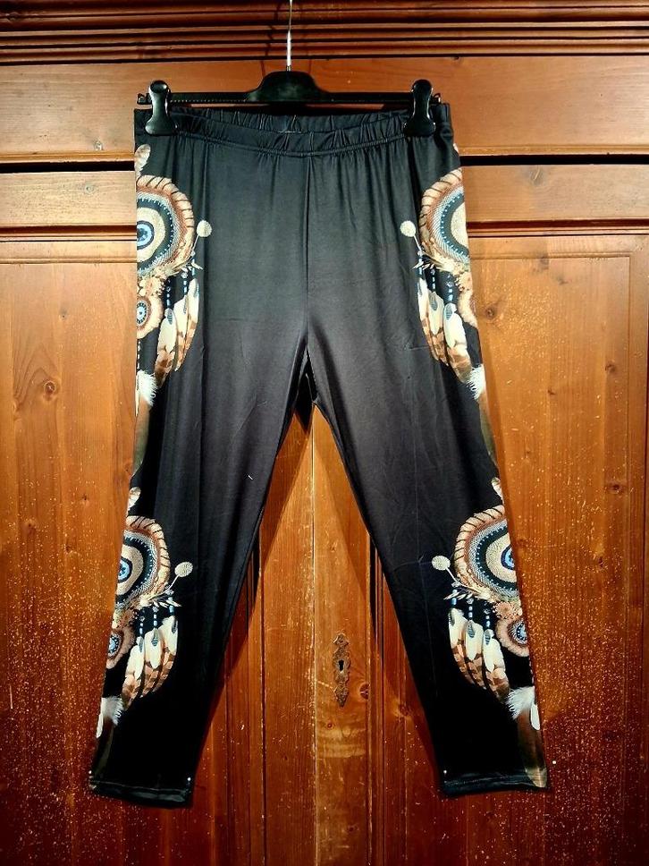 legging zwart dreamcatcher / dromenvanger 48/50, Kleding | Dames, Grote Maten, Nieuw, Broek of Spijkerbroek, Zwart, Ophalen of Verzenden