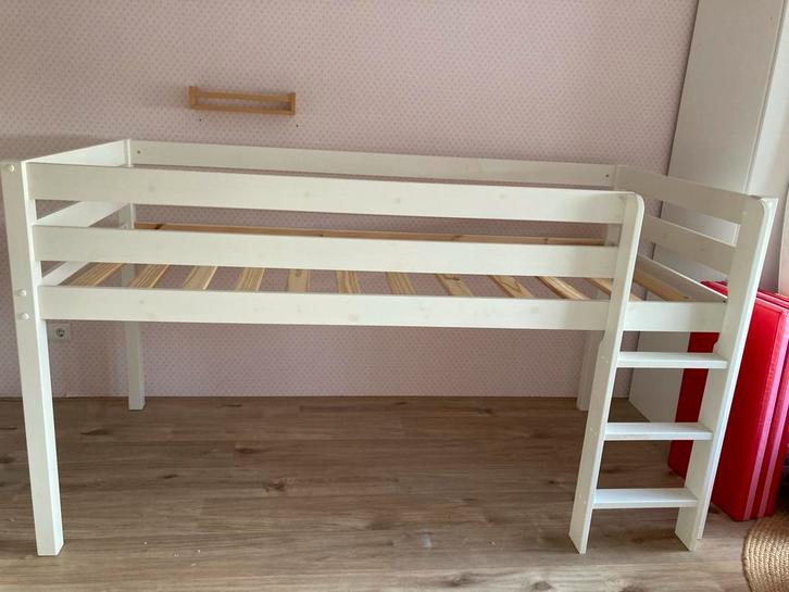 Leuke Halfhoogslaper, Kinderen en Baby's, Kinderkamer | Stapelbedden en Hoogslapers, Gebruikt, Halfhoogslaper, Ophalen