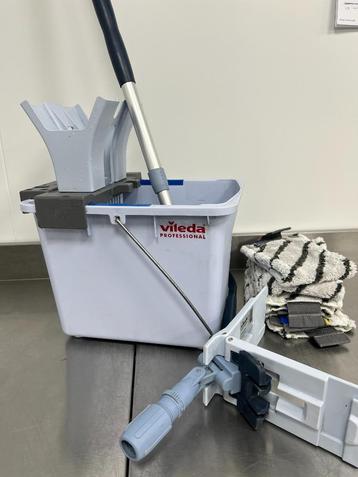 Dweilsysteem dweil professioneel Vileda complete set z.g.a.n beschikbaar voor biedingen