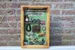 Wandkast met diarama- sleutelkastje van hout, Antiek en Kunst, Ophalen of Verzenden