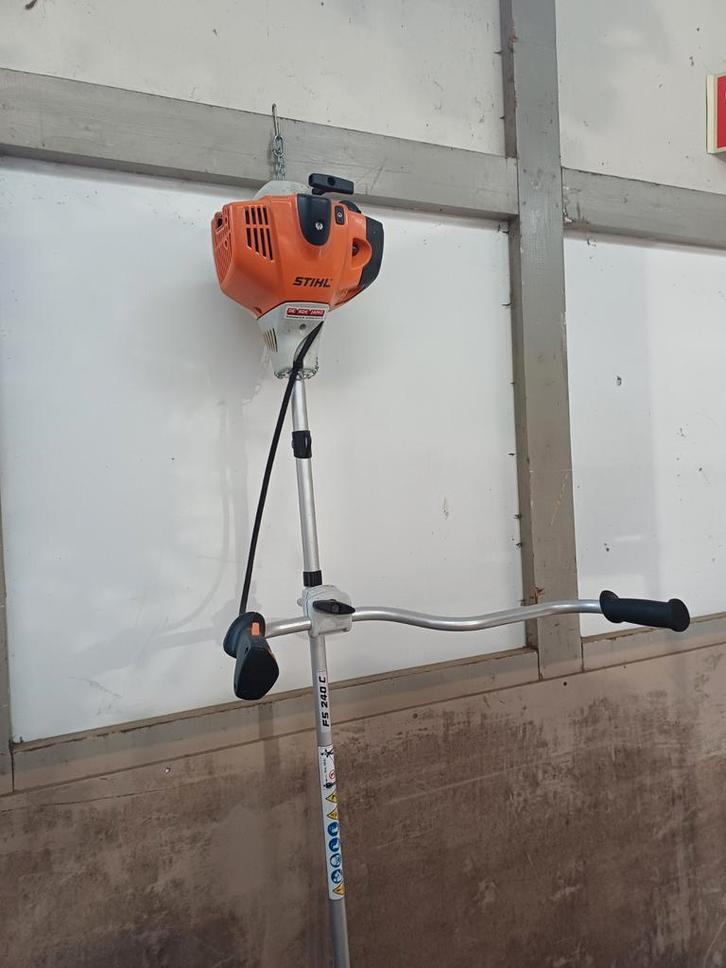 Stihl FS 240 C Bosmaaier, Tuin en Terras, Bosmaaiers, Benzine, Ophalen