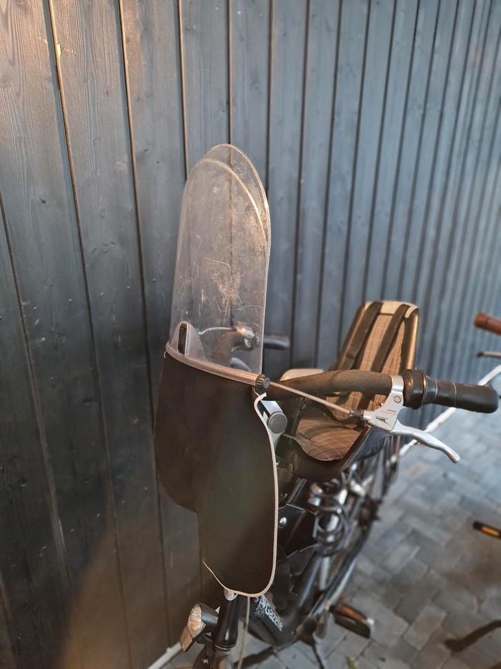 Bobike Fietsstoeltje met scherm, Fietsen en Brommers, Fietsaccessoires | Fietsstoeltjes, Gebruikt, Ophalen