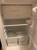 Ignis. Inbouwkoelkast 88 cm, 100 tot 150 liter, Ophalen, 85 tot 120 cm, Zonder vriesvak