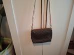 Schattig tasje met lange schouderriem, Ophalen of Verzenden, Zo goed als nieuw, Schoudertasje