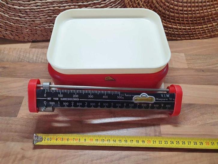 Vintage huishoud weegschaal,waterpasje!Schuifgewichtjes, Verzamelen, Retro, Overige typen, Ophalen of Verzenden