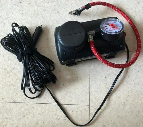 Kompressor 12 volt voor autobanden luchtbedden e.d., Caravans en Kamperen, Luchtpompen, Zo goed als nieuw, Elektrisch, Ophalen of Verzenden