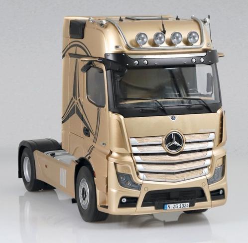 NZG Mercedes-Benz Actros Gigaspace 4x2
Inc Led 1:18 Nieuw, Hobby en Vrije tijd, Modelauto's | 1:18, Nieuw, Ophalen of Verzenden