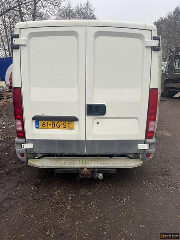 Trekhaak Iveco Daily  2002-2006 beschikbaar voor biedingen