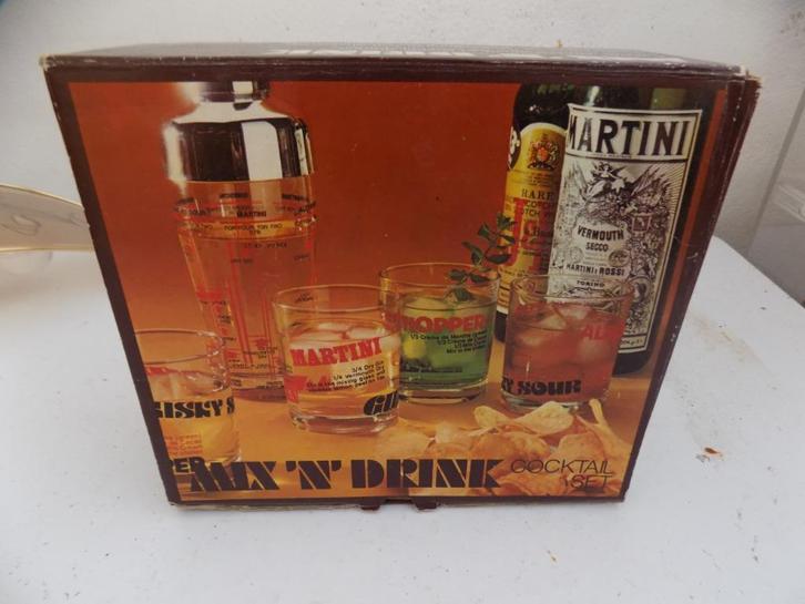 Drinkglazen Martini cocktailset jaren 70 nieuw retro vintage, Huis en Inrichting, Woonaccessoires | Overige, Nieuw, Ophalen of Verzenden