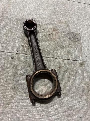 Volvo Penta MD1/2/3 Drijfstang beschikbaar voor biedingen