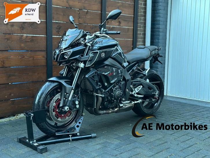 YAMAHA MT 10 (bj 2017), Motoren, Motoren | Yamaha, Bedrijf, Naked bike, meer dan 35 kW, 4 cilinders, Motorrijbewijs A