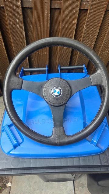 Lederen sportstuur BMW E30 beschikbaar voor biedingen