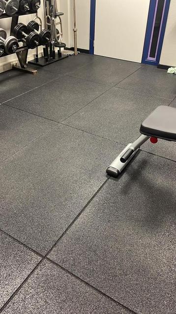 Fitness Vloer / Gym vloer / Rubber Sportvloer Tegels beschikbaar voor biedingen