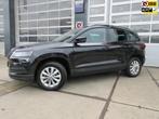 Skoda Karoq 1.5 TSI ACT Business Edition / Schuifdak, Auto's, Skoda, Stof, 4 cilinders, Traction-control, Zwart
