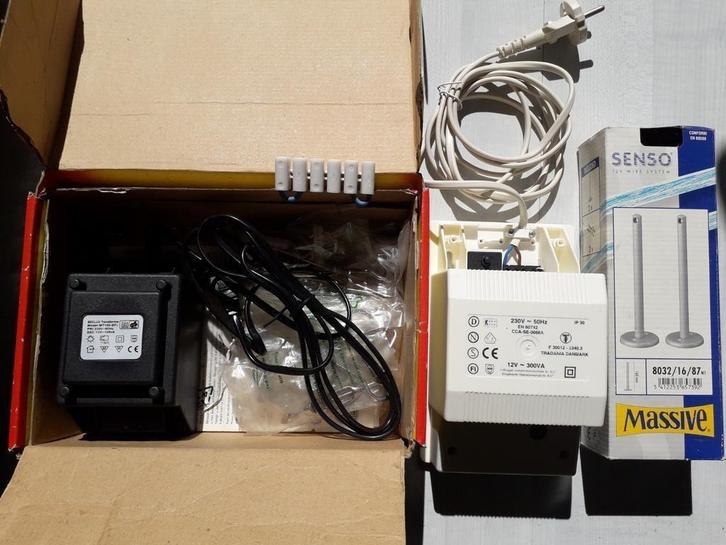 Stroomtransformators (2x) plus Massive Senso, Elro Wire Sets, Huis en Inrichting, Lampen | Spots, Zo goed als nieuw, Plafondspot of Wandspot