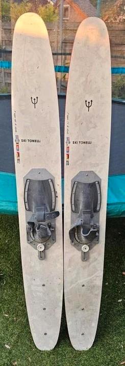 TONELLI TORNADO WATERSKI'S  RETRO, Watersport en Boten, Windsurfen, Gebruikt, Ophalen of Verzenden
