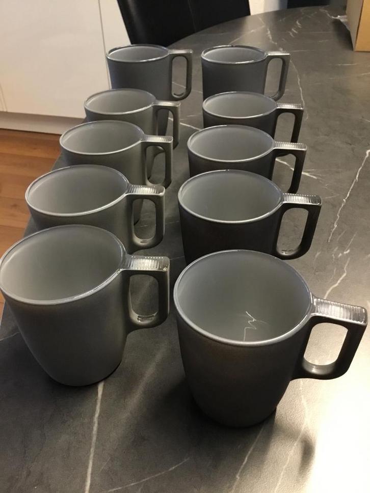 Mokken set Xenos - Grijs, Huis en Inrichting, Keuken | Servies, Zo goed als nieuw, Kop(pen) en/of Schotel(s), Effen, Keramiek