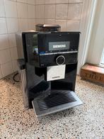 Siemens EQ.9 s300 Koffiemachine, Witgoed en Apparatuur, Koffiezetapparaten, Ophalen, Afneembaar waterreservoir, Gebruikt, 10 kopjes of meer