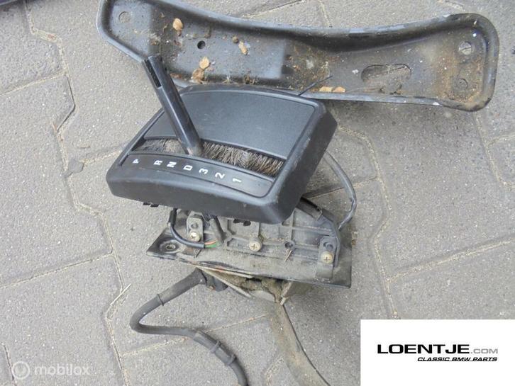 Automaat pook en afdekking bmw e30 325i 320i 318i 316, Auto-onderdelen, Transmissie en Toebehoren, BMW, Gebruikt, Ophalen of Verzenden