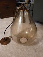 2 Glazen hanglampen met koperkleurige details, Huis en Inrichting, Lampen | Hanglampen, Ophalen of Verzenden, Glas, Minder dan 50 cm