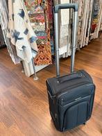 Perry Ellis Lightweight Spinner Carry-On handbagage koffer, Ophalen of Verzenden, Zo goed als nieuw, Hard kunststof, 50 tot 60 cm