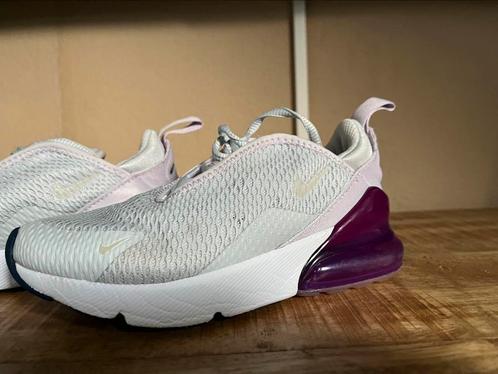 3 paar leuke nette meisjes sneakers puma nike 30/33, Kinderen en Baby's, Kinderkleding | Schoenen en Sokken, Zo goed als nieuw