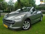 Peugeot 207 CC 1.6 VTi ORG NL / AIRCO/ APK 31-03-2026!, Auto's, Peugeot, Voorwielaandrijving, 65 €/maand, Gebruikt, Zwart