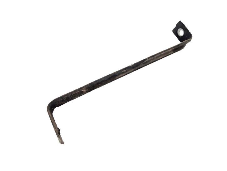 Spatbord steun Volvo 240 242 244 245 262 264 265 1304147, Auto-onderdelen, Carrosserie en Plaatwerk, Volvo, Gebruikt, Ophalen of Verzenden