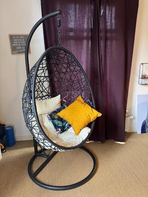 eistoel / hangstoel, Huis en Inrichting, Fauteuils, Zo goed als nieuw, Metaal, 75 tot 100 cm, 75 tot 100 cm, Ophalen