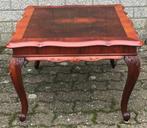 1317 Wortelnoten bijzettafel., Huis en Inrichting, 45 tot 60 cm, Minder dan 55 cm, Barok, Vierkant