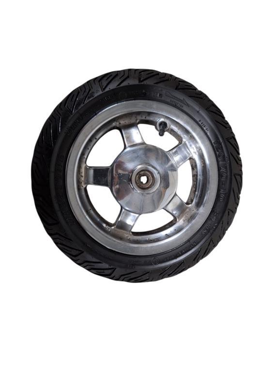 Achter band velg origineel Vespa S lx lxv50 chroom, Fietsen en Brommers, Brommeronderdelen | Scooters, Gebruikt, Vespa, Ophalen of Verzenden