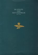 Kees 't Hart, De stilte van het ogenblik., Boeken, Ophalen of Verzenden, Gelezen, Nederland