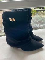 Nieuwe enkelaarsjes suede maat 40, Kleding | Dames, Zwart, Lage of Enkellaarzen, Nieuw, Ophalen of Verzenden