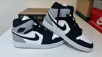 Nike air jordan 1 mid SE Steel Grey maat 37,5, Kleding | Dames, Schoenen, Nike, Nieuw, Ophalen of Verzenden, Sneakers of Gympen