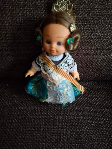 Spaans poppetje klederdracht  beschikbaar voor biedingen