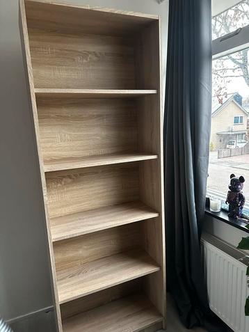 Twee IKEA Boekenkasten