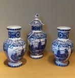 Oud kaststel Delfts blauw met molens in landschap, Antiek en Kunst, Antiek | Vazen, Ophalen