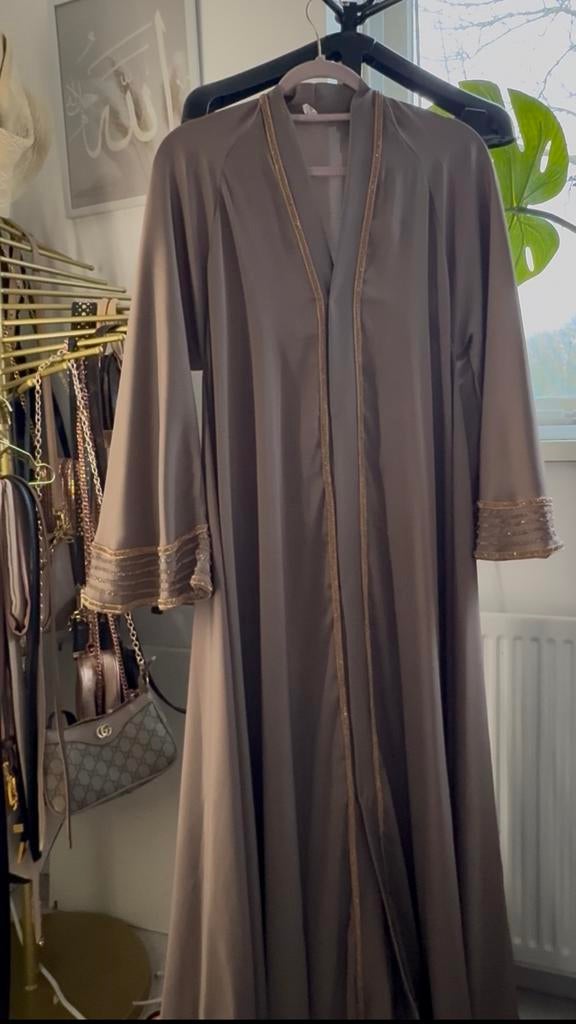 Hele mooie Abaya en Abaya sets nieuw, Ophalen of Verzenden, Zo goed als nieuw, Zwart, Overige typen